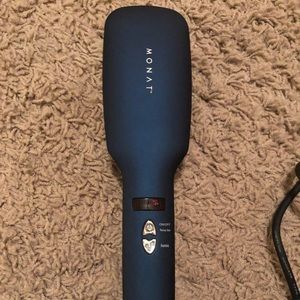 Monat Straightening Brush